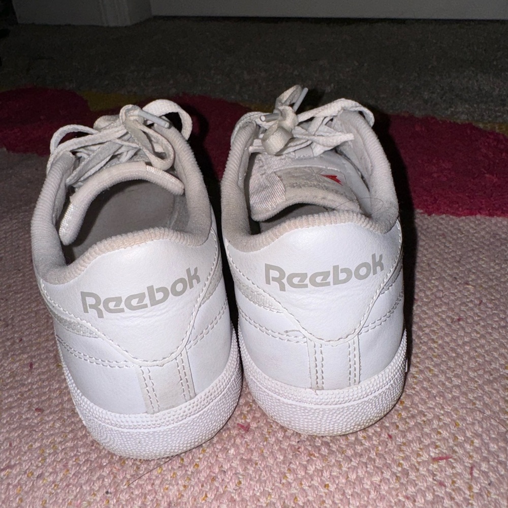 Reebok club c
